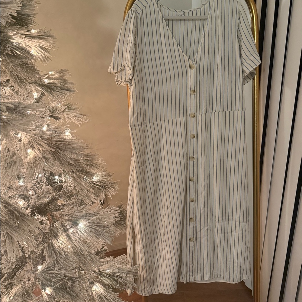Old Navy White and Blue Striped Midi Dress
